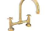 BT49S TRADITIONAL KITCHEN TAP WITH CURVE SWIVEL SPOUT AND CUSTOM BASE